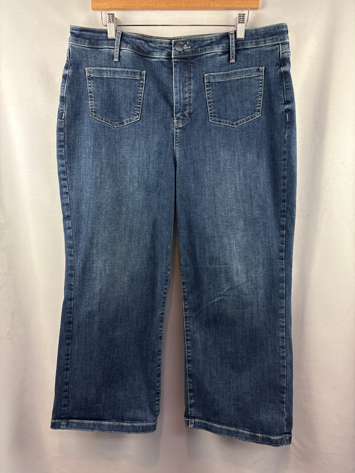 Women’s NYDJ Size 16 Dark Wash Blue Wide Leg Jeans