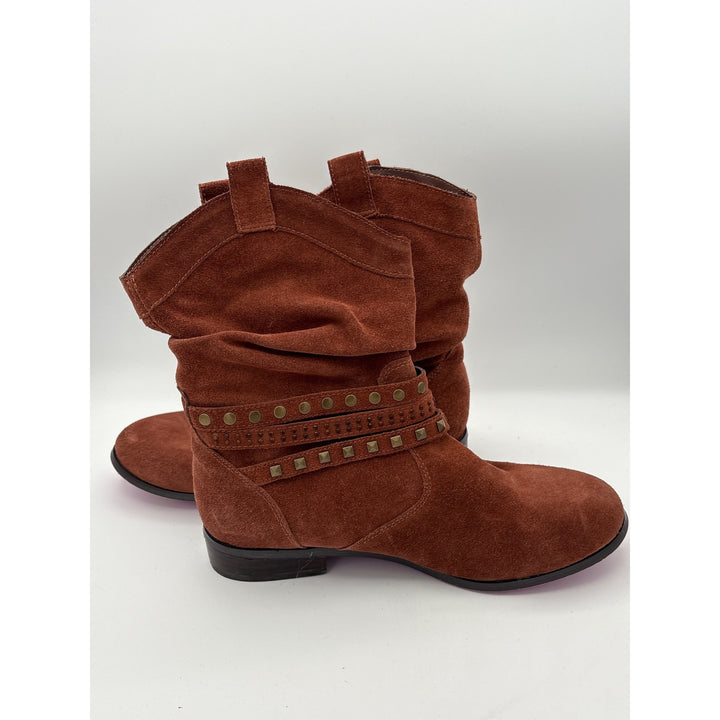 Twiggy London Womens Suede Ankle Boots With Studded Strap Size 7W Rust Color