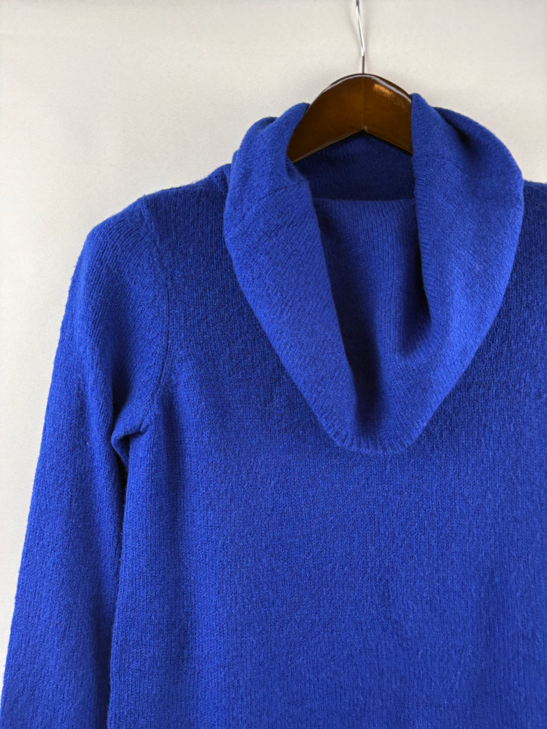 Women’s DKNY Jeans Small Blue Mockturtleneck Sweater