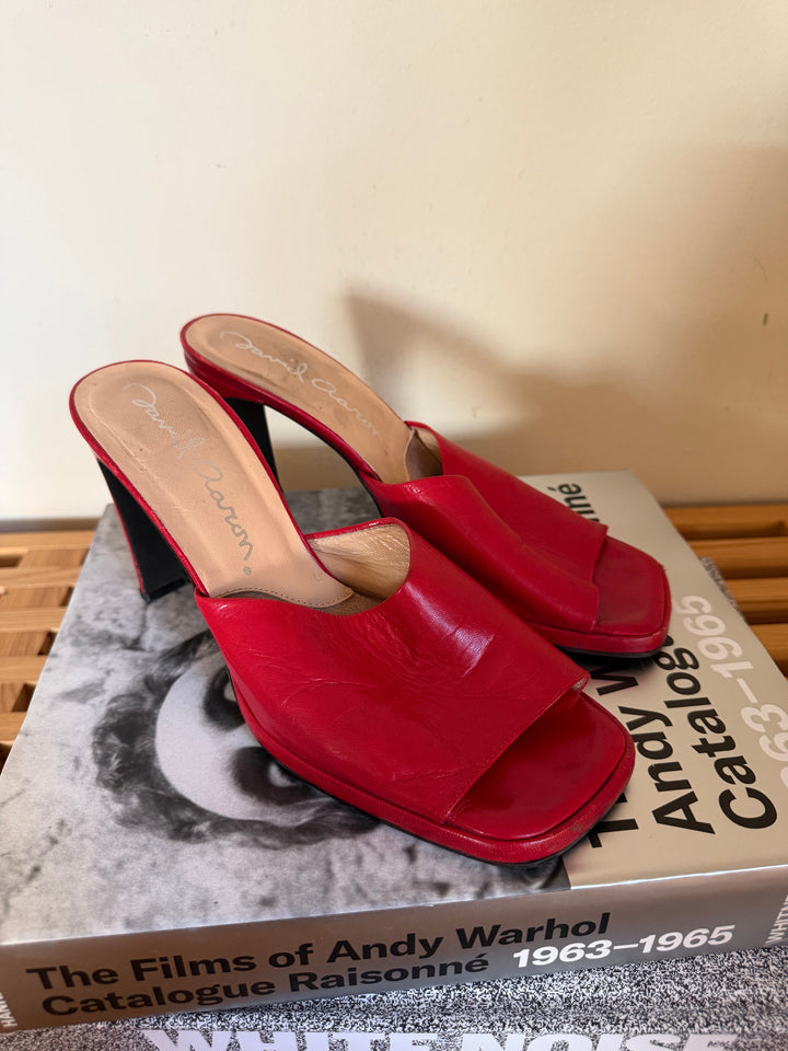 Vintage David Aaron Red Leather Slide Mule Heels Y2K Open Toe Pumps Size 8