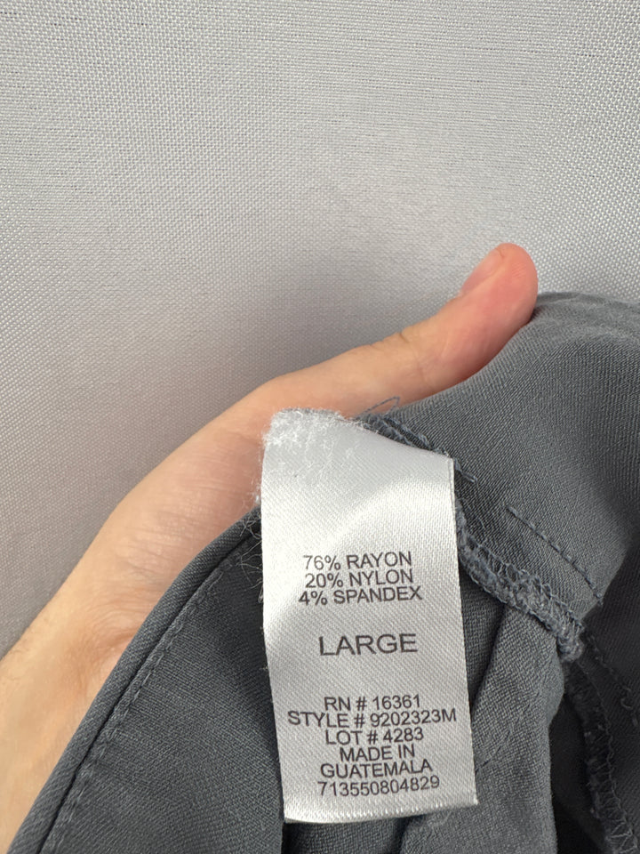 Women’s Studio 253 Large Light Gray Capri Pants