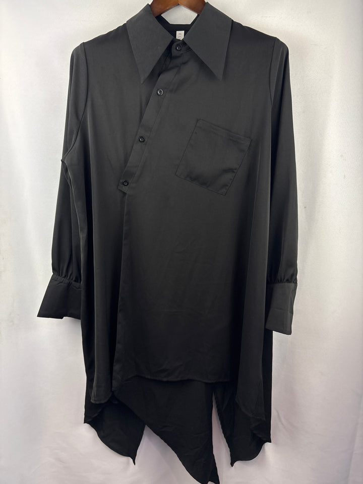 Women’s Ellazhu Black Asymmetrical Buttoned Shirt