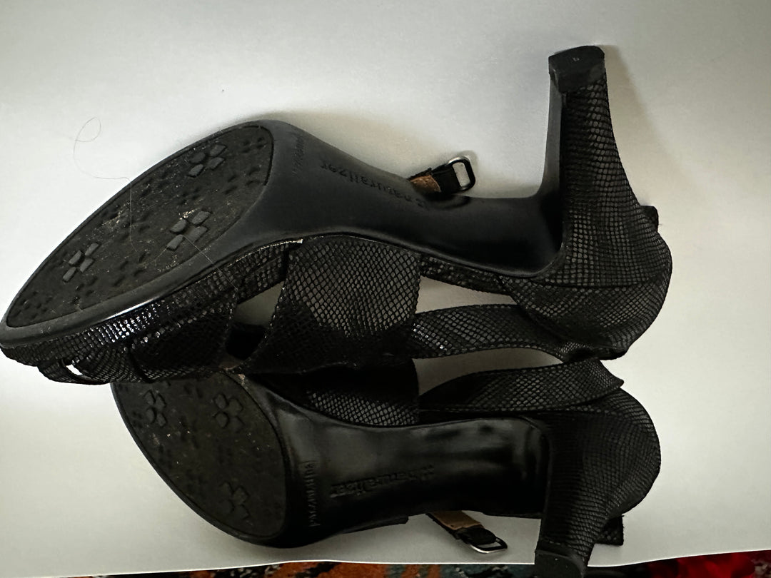 Naturalizer N5 Comfort Black Textured Strappy Heels