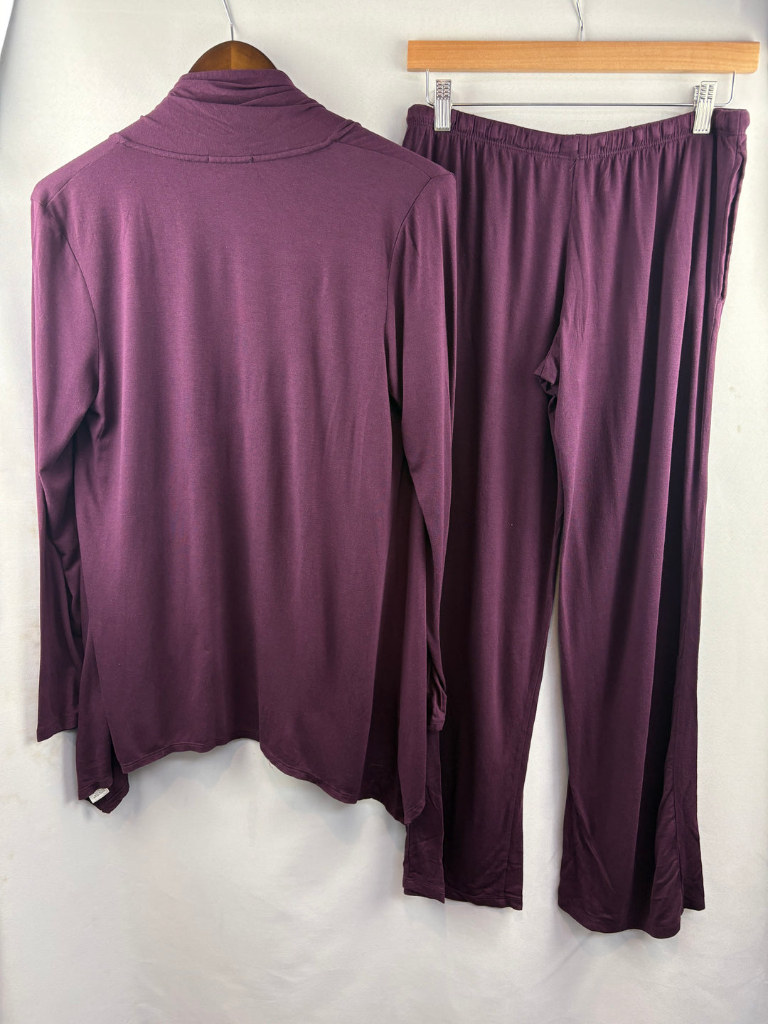 Women’s Midnight Small Plum Purple Sweater & Lounge Pants