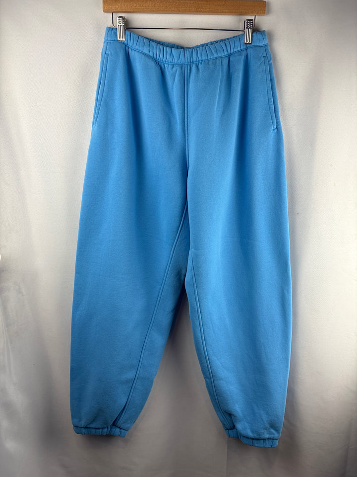 Women’s LuluLemon Medium Sky Blue Sweatpants