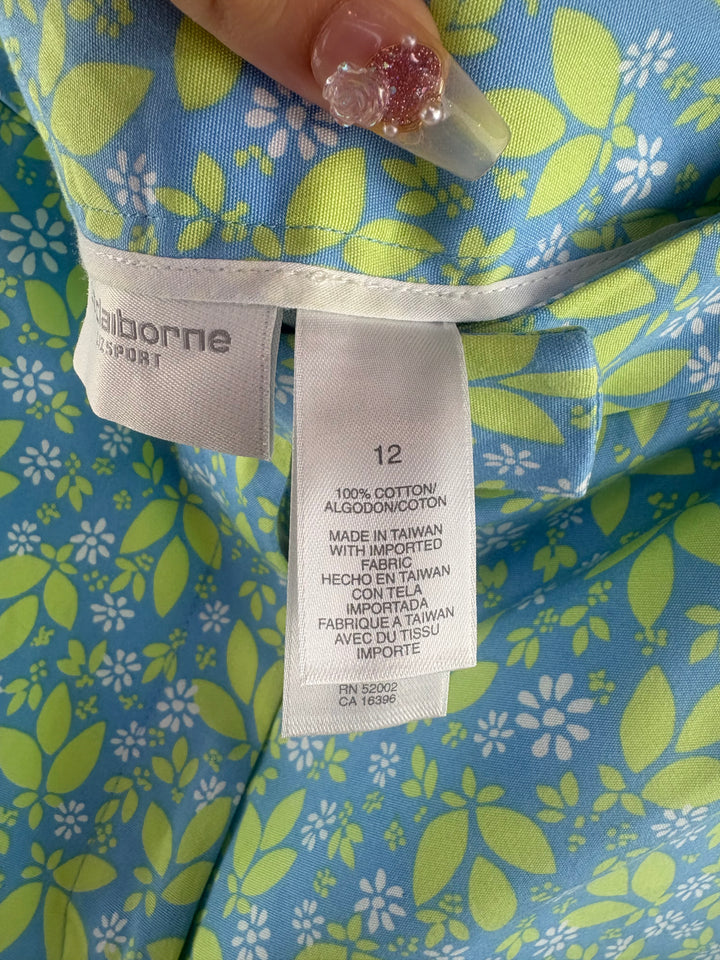 Women’s Liz Claiborne Size 12 Blue w/ Green Leaf Patterned Capris