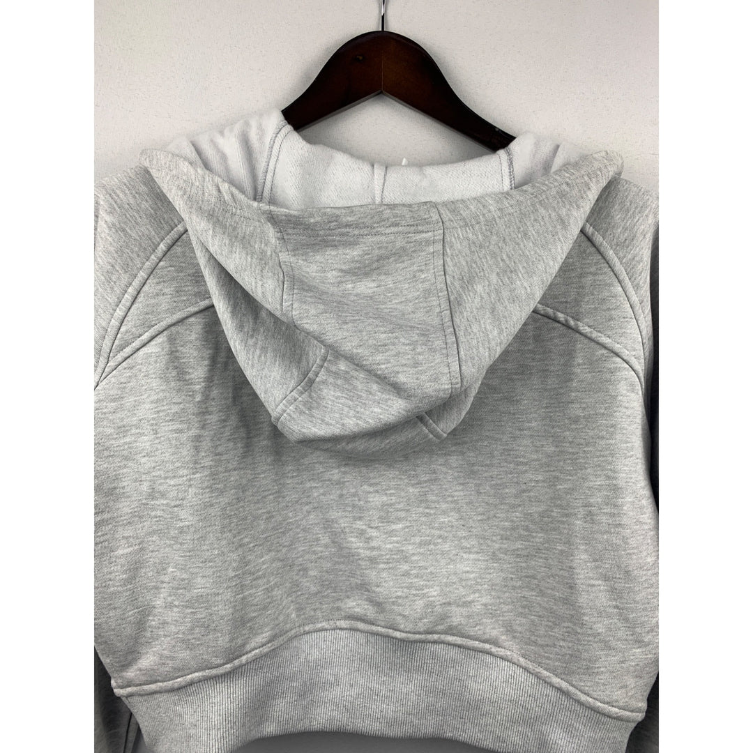 Women’s Namatime Gray Cropped Sweater Size L