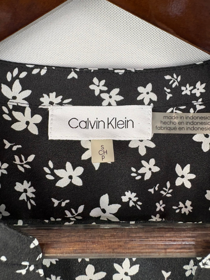 Women’s Calvin Klein Small Black w/ White Florals Blouse