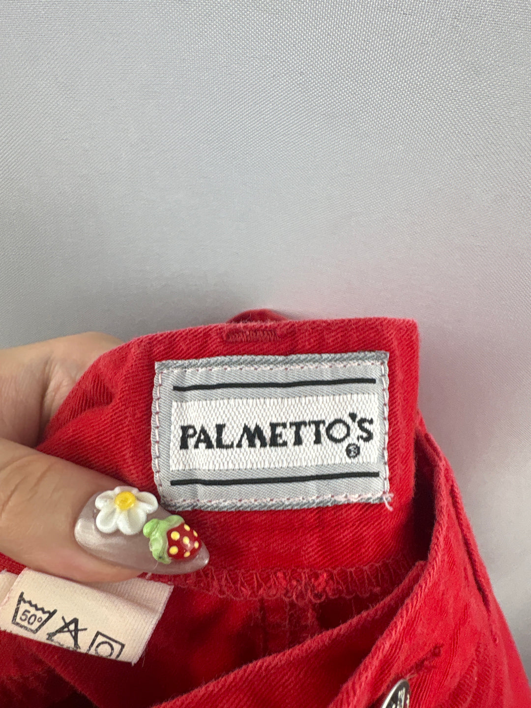 Women’s Palmetto’s Size 9 Bright Red High Waisted Denim Shorts