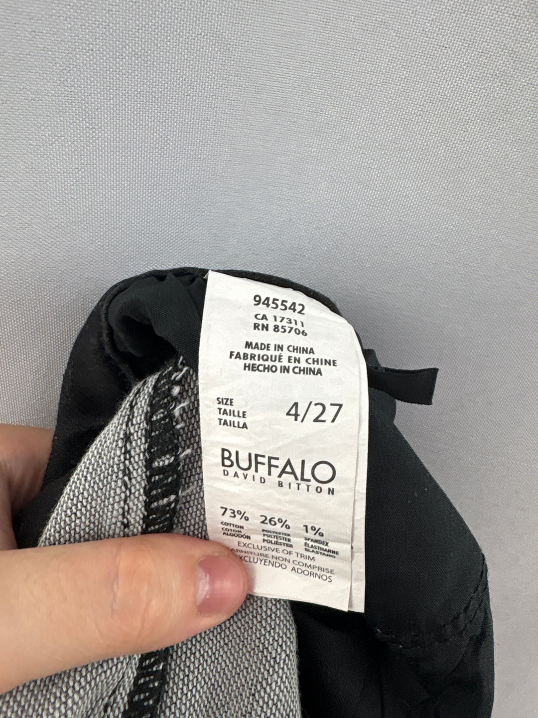 Women’s Buffalo David Bitton Size 4/27 Gray Black Boyfriend Jeans
