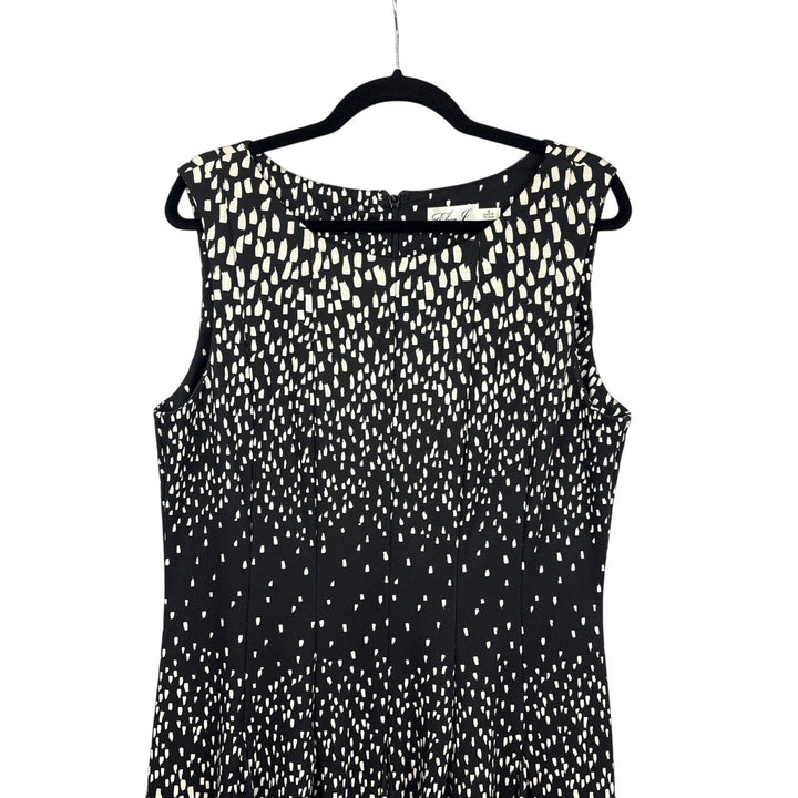 Women’s Eliza J Size 16 Black & White Patterned Pleated Mid Length Dress