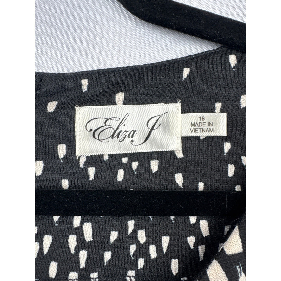 Women’s Eliza J Size 16 Black & White Patterned Pleated Mid Length Dress