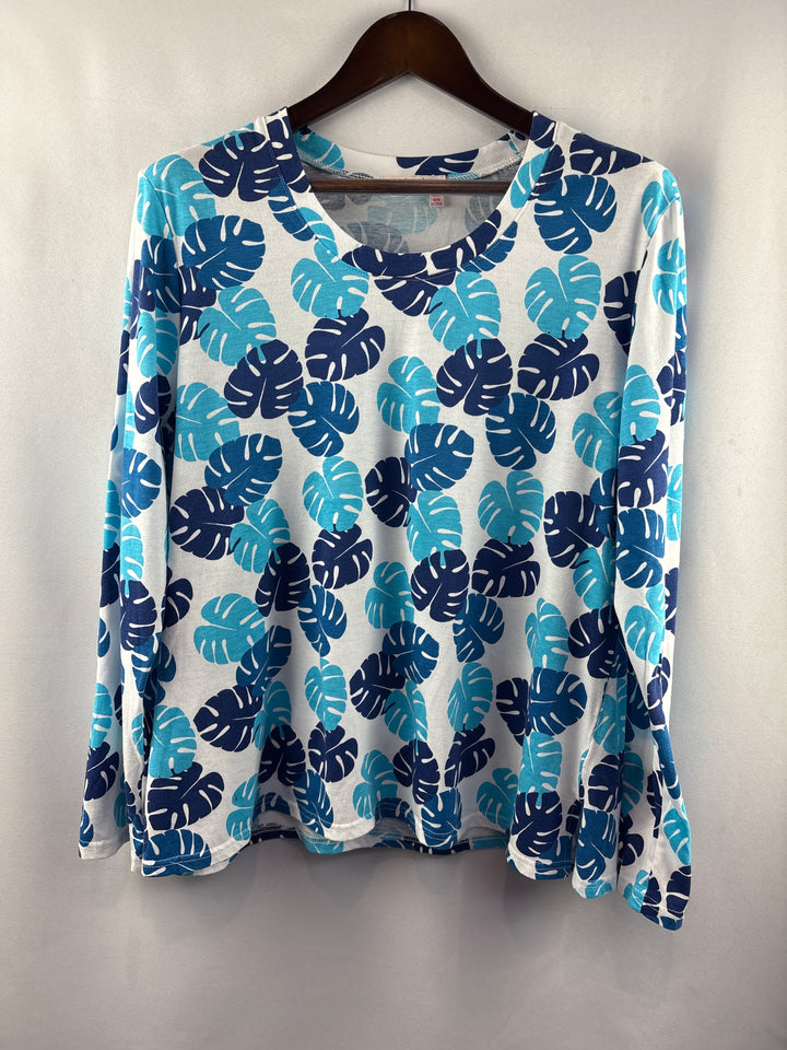 Women’s Fresh Produce Size 2X White &amp; Blue Patterned Long Sleeve