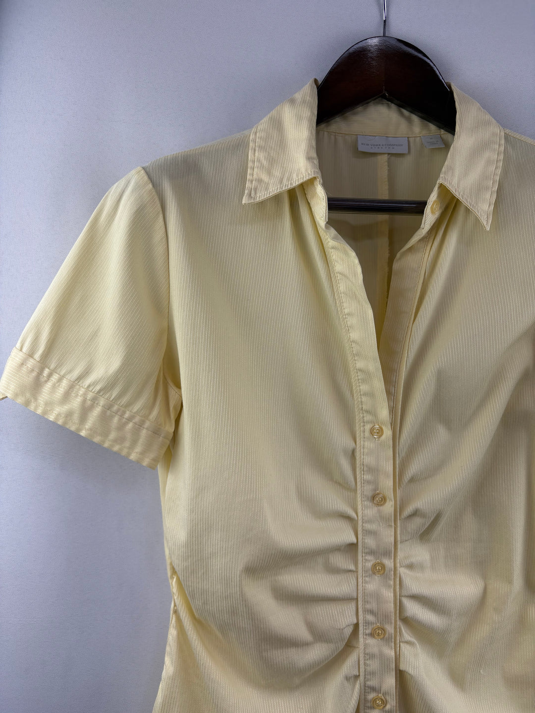 Women’s New York & Company Medium Yellow Button Up Blouse