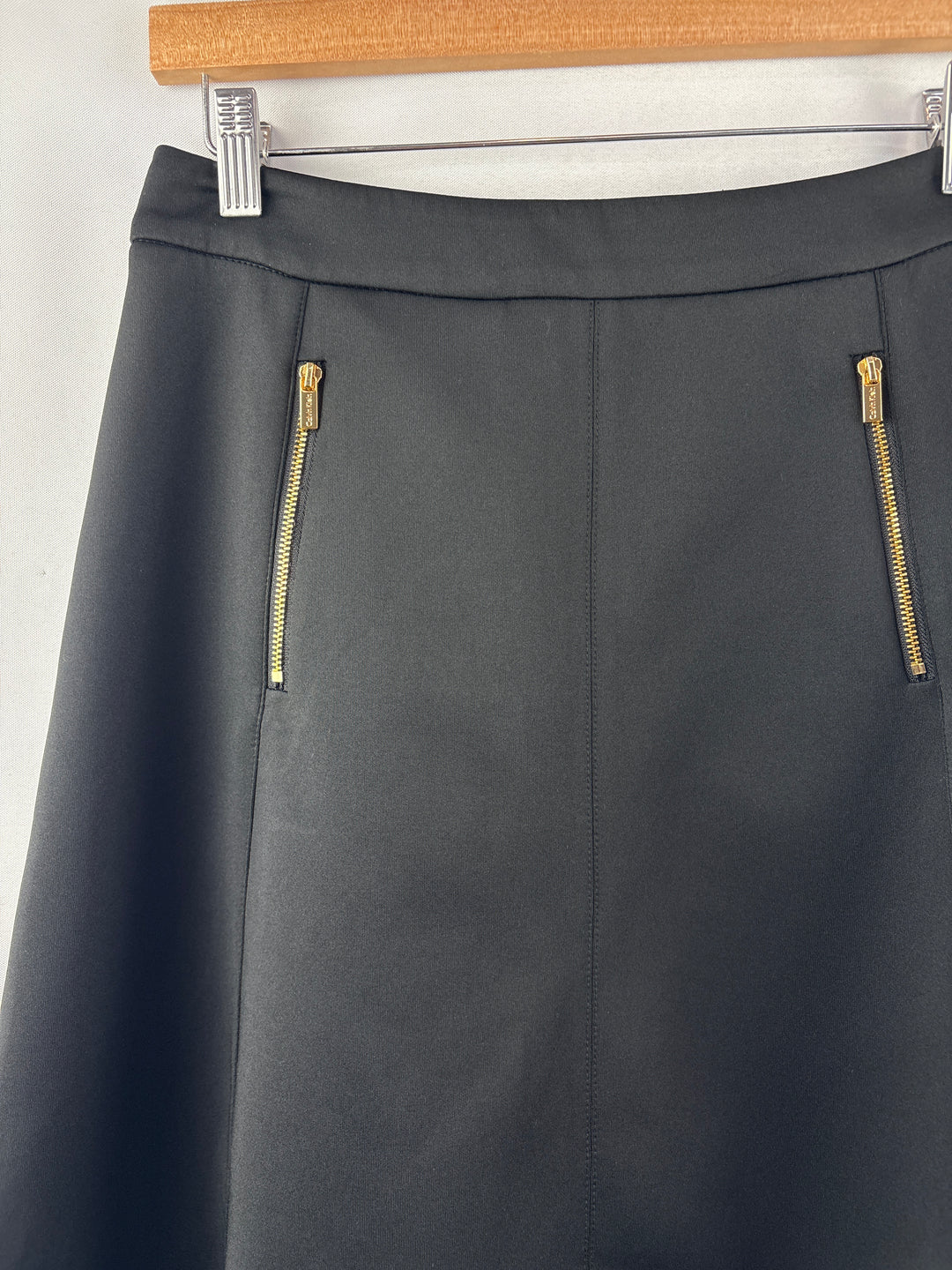 Women’s Calvin Klein Size 2 Black Knee Length Skirt