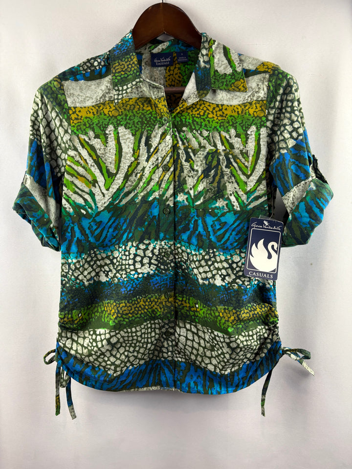Women’s Gloria Vanderbilt Small Multicolored Patterned Button Up