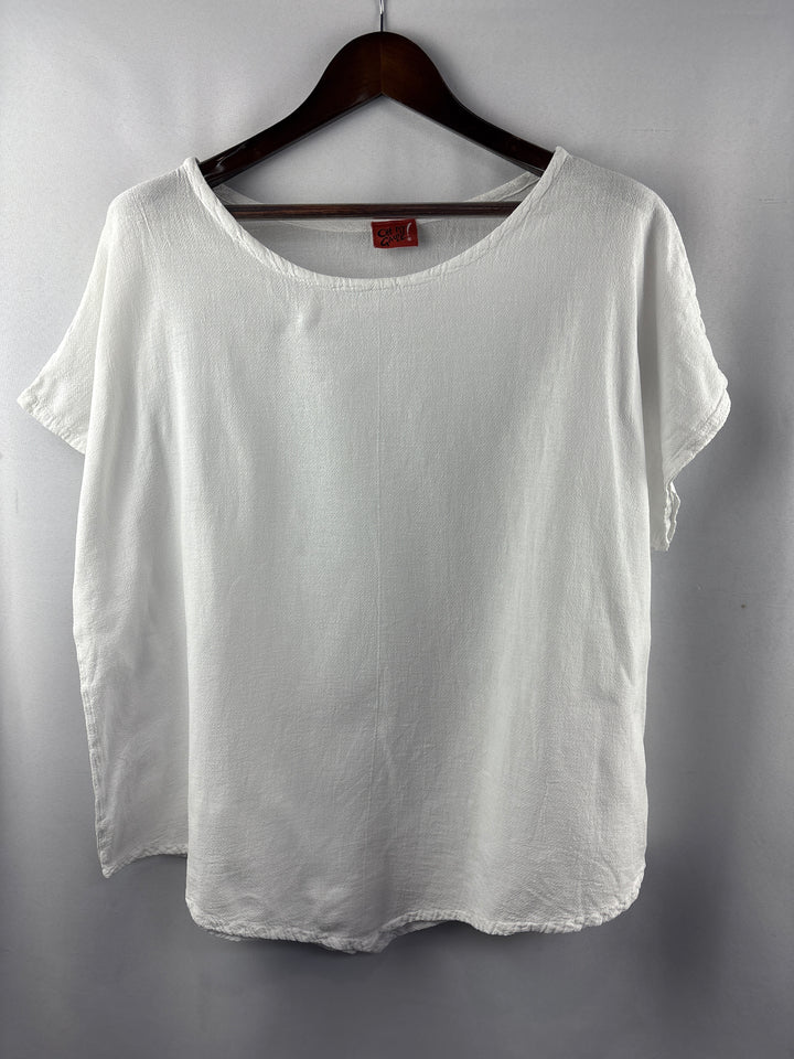 Women’s Oh My Gauze! XXL White Short Sleeve Blouse