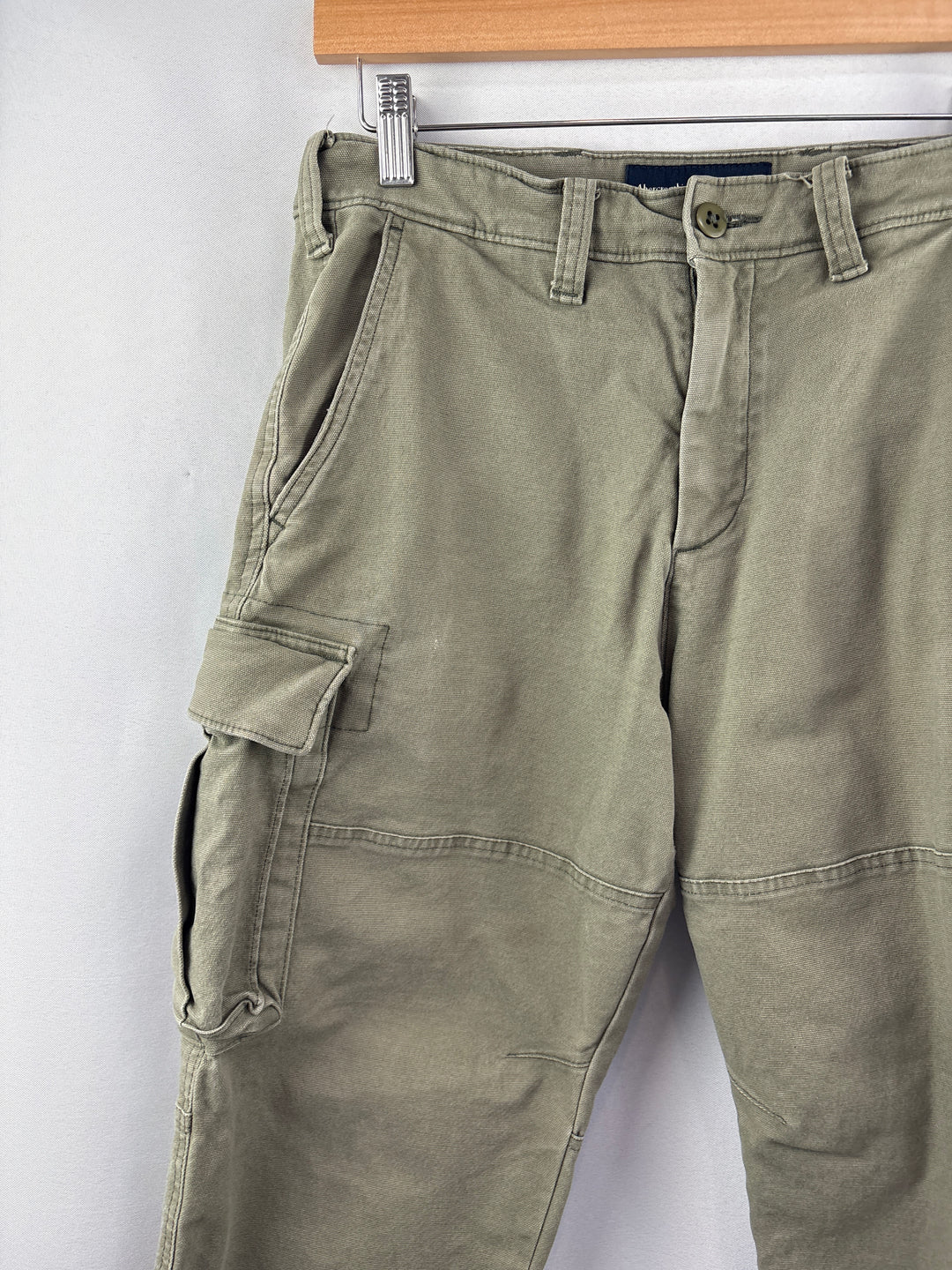 Men’s American Eagle Size 30x30 Army Green Cargo Jeans