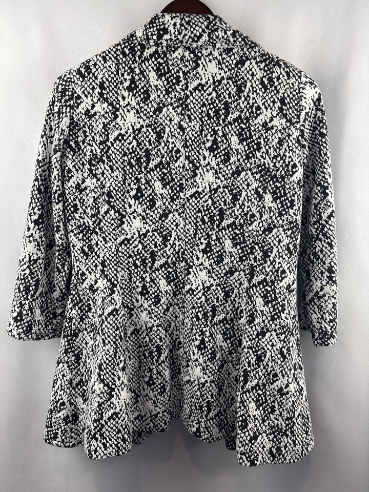 Women’s Calvin Klein Small White &amp; Black Patterned Blazer