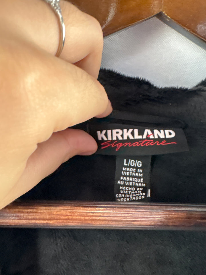 Women’s Kirkland Signature Large Black Rain Jacket