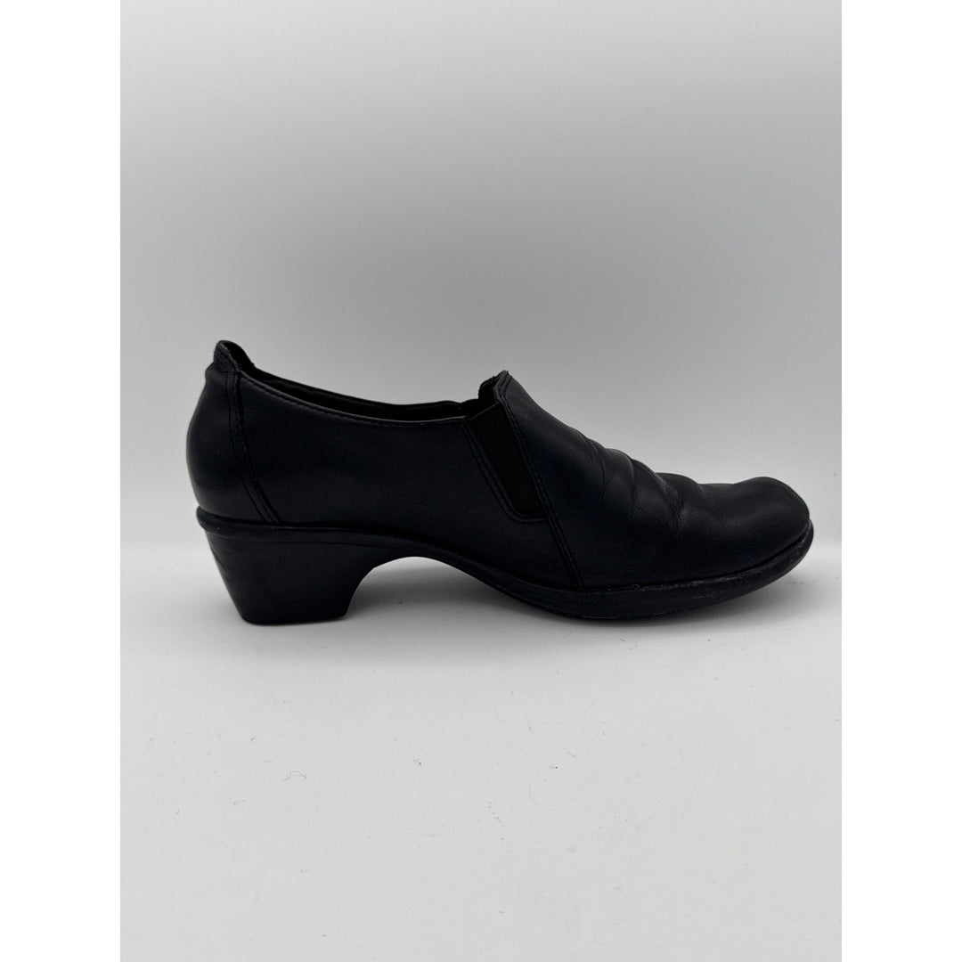 Clarks Womens Black Leather Heeled Loafers Size 6.5