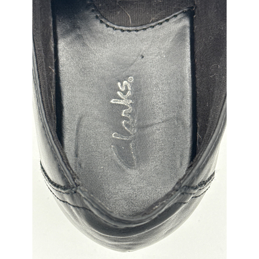 Clarks Womens Black Leather Heeled Loafers Size 6.5