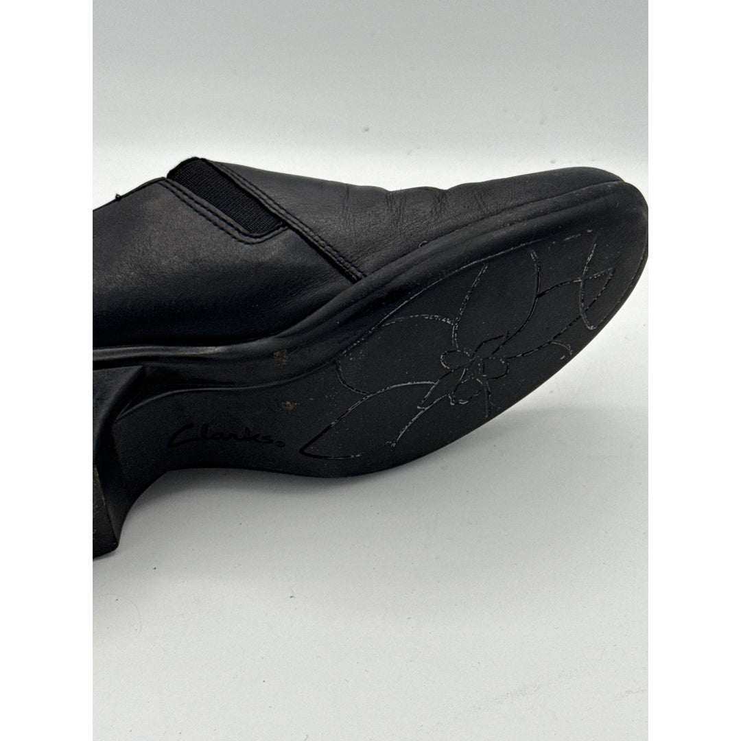Clarks Womens Black Leather Heeled Loafers Size 6.5
