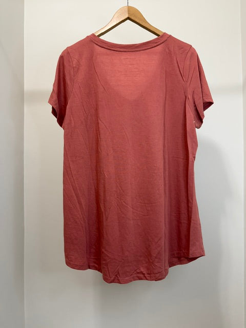 Torrid Happy As Can Be Graphic V Neck Tee Sz1 /1X/ 14-16
