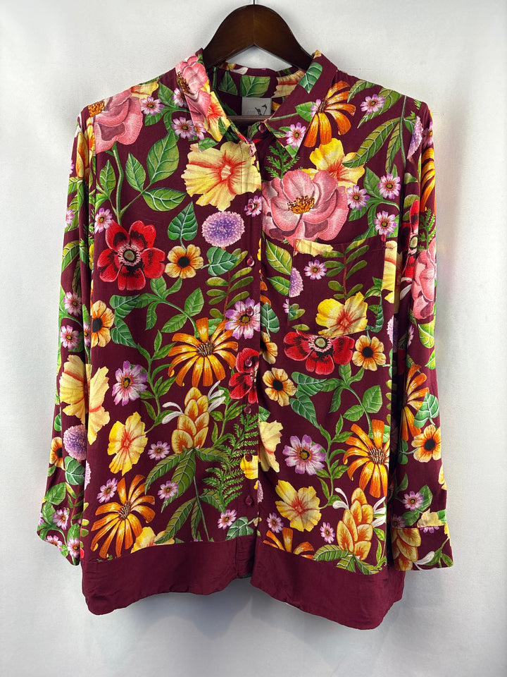 Women’s Von Landen Size 16/18 Burgundy Floral Button Up