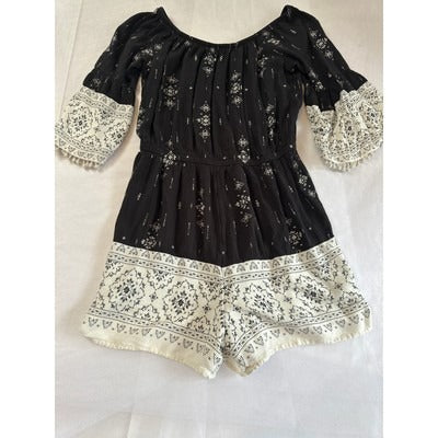 Black & White Floral Print Xhilaration Womens Romper Medium