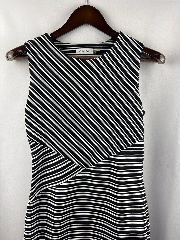 Women’s Calvin Klein Size 4 Black &amp; White Midi Pencil Dress