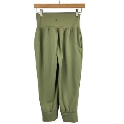 Women's Athleta Green Yoga Pants, Nylon Blend - Size XS Petite