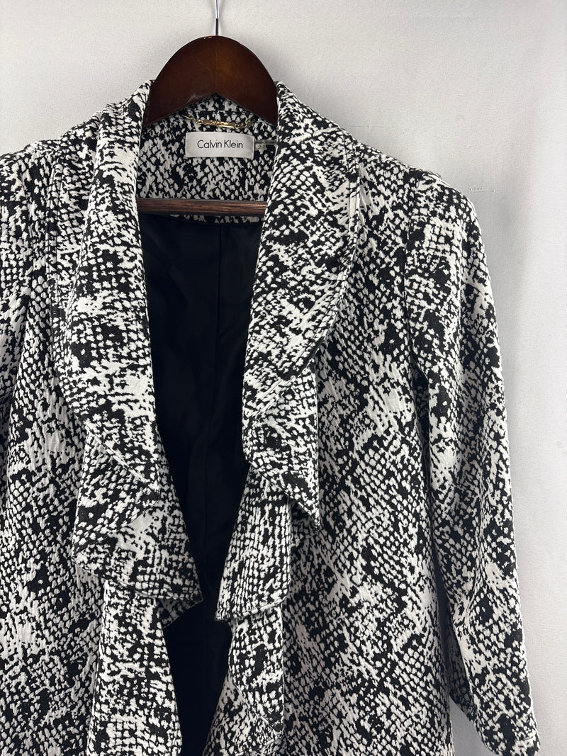 Women’s Calvin Klein Small White & Black Patterned Blazer