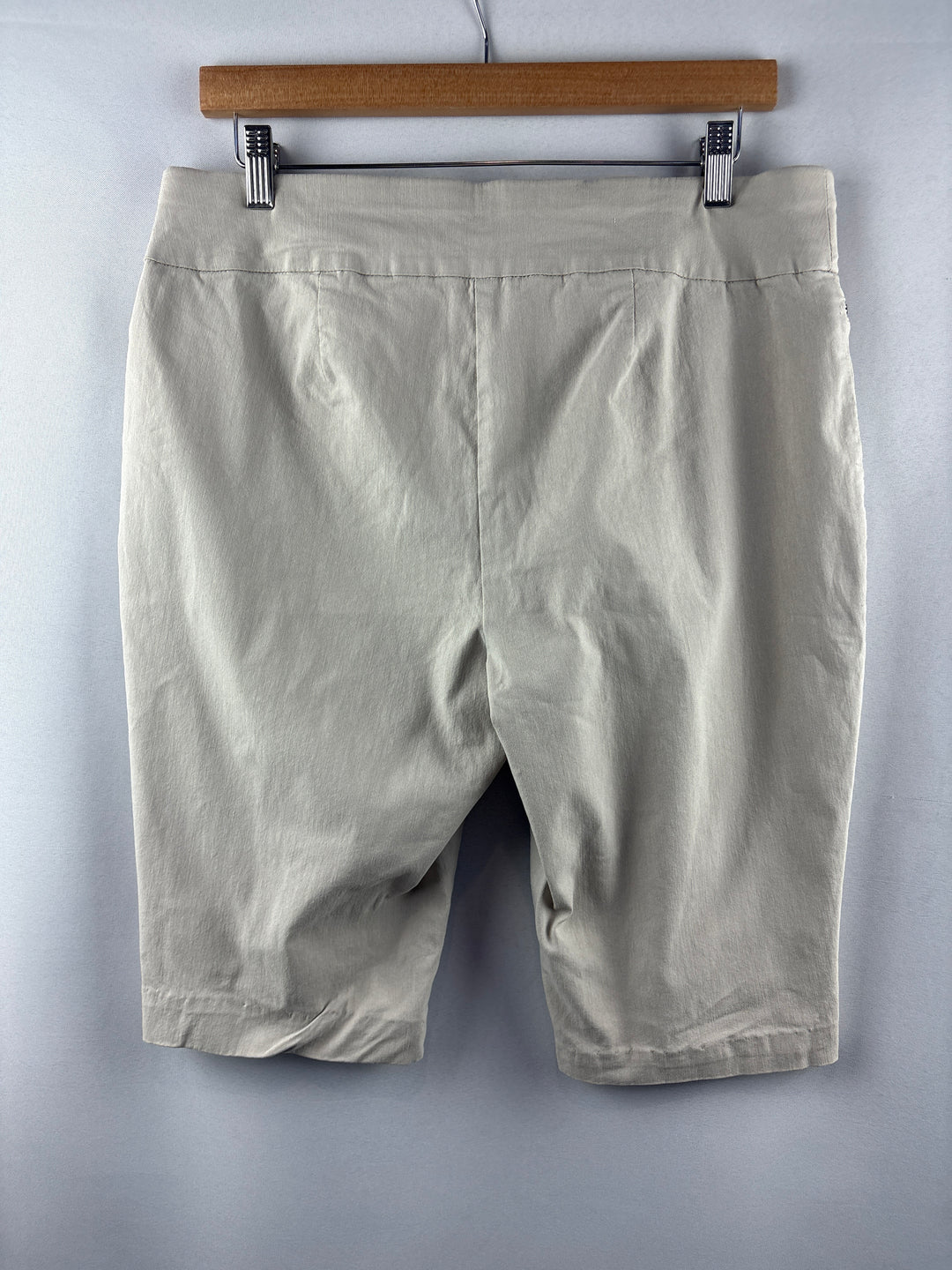 Women’s Style &amp; Co. PXL Khaki Capri Pants