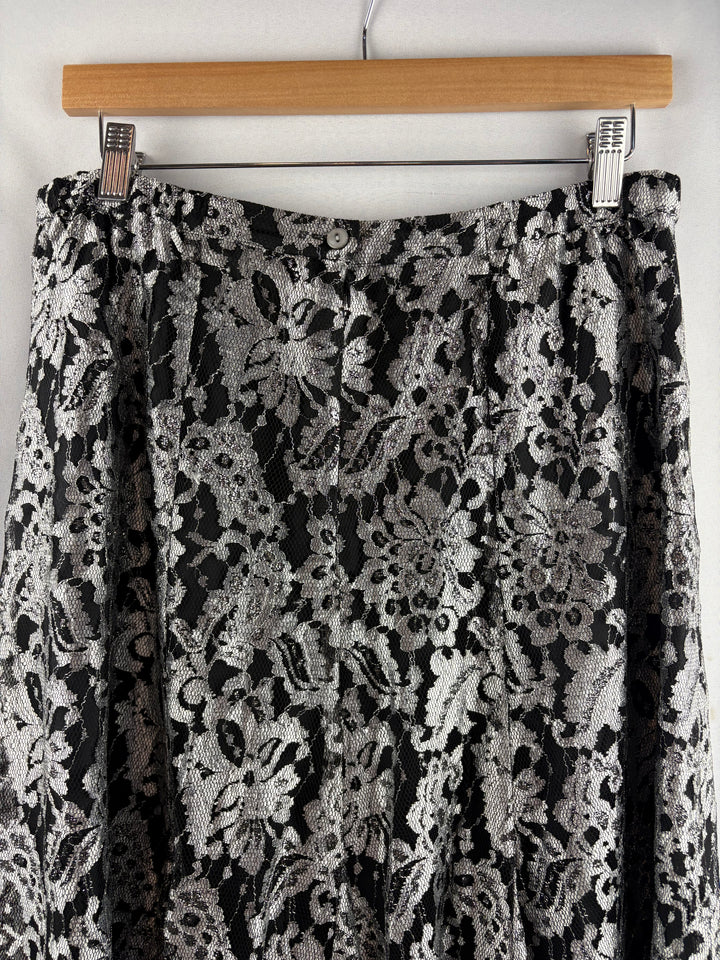 Women’s Chico’s Size 12 Black w/ Silver Florals Midi Skirt