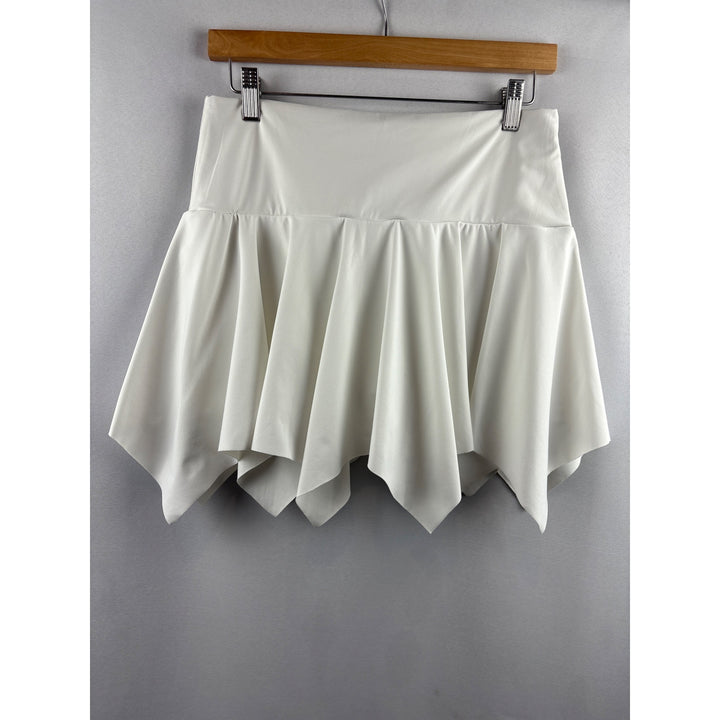 Women’s Halara Large White Ruffled Skort