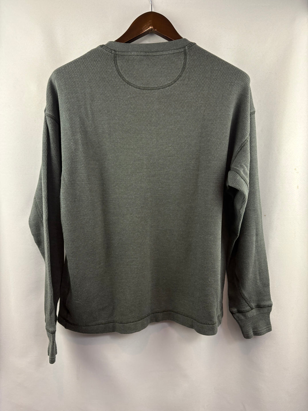 Men’s American Eagle Medium Charcoal Gray Long Sleeve Henley