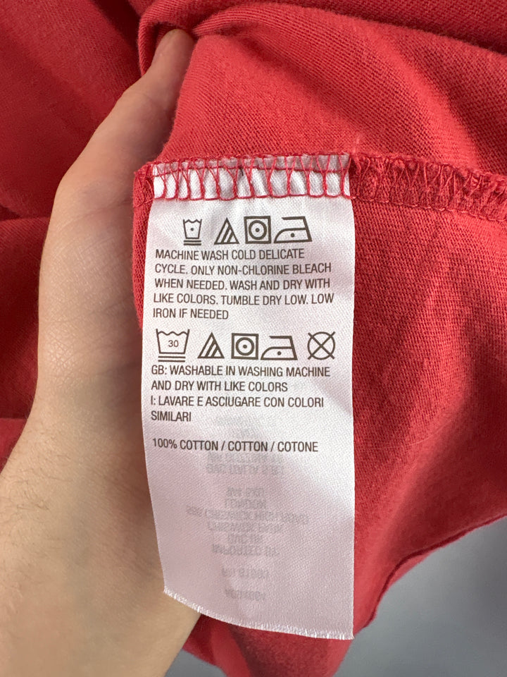 Women’s D&amp;Co XL Blood Orange V-Neck T-Shirt