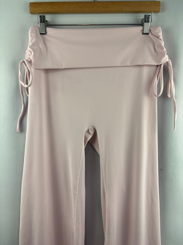 Women’s Halara Large Baby Pink Wide Leg Leggings