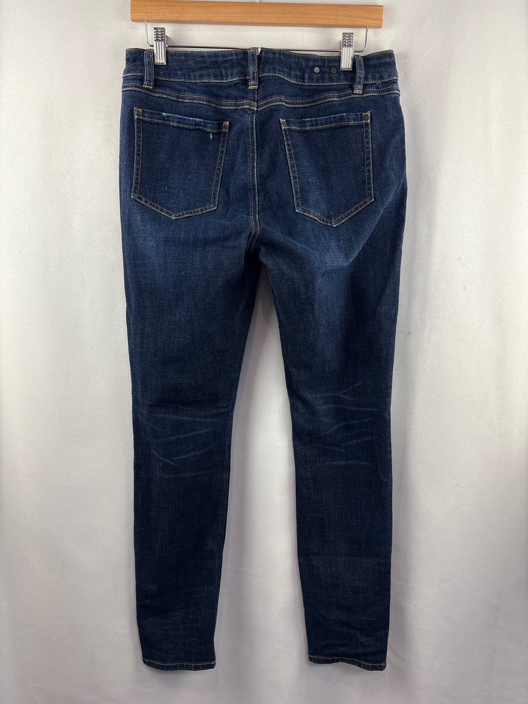 Women’s Cabi Size 10 Dark Blue Skinny Jeans