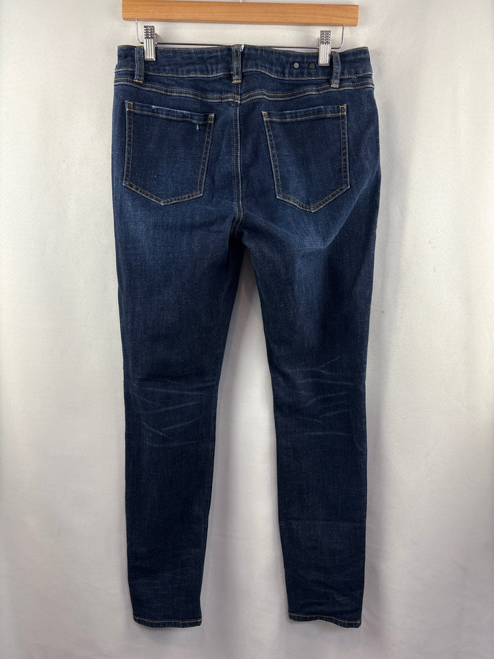 Women’s Cabi Size 10 Dark Blue Skinny Jeans