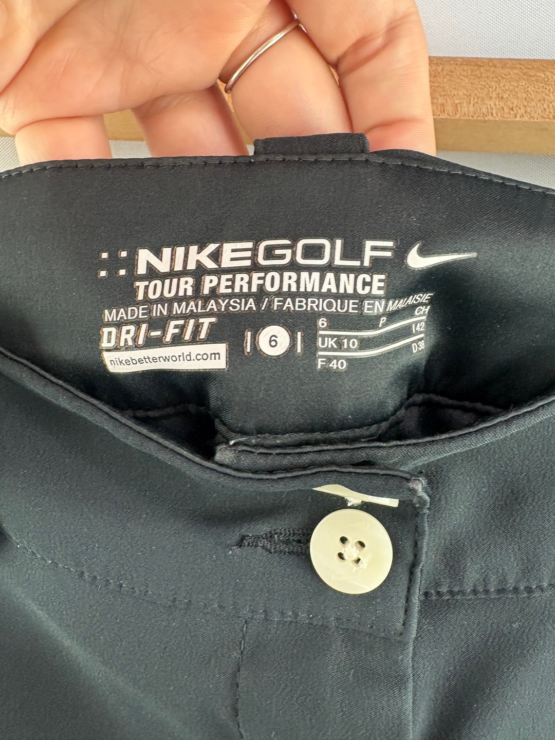 Women’s Nike Golf Size 6 Black Sports Skort