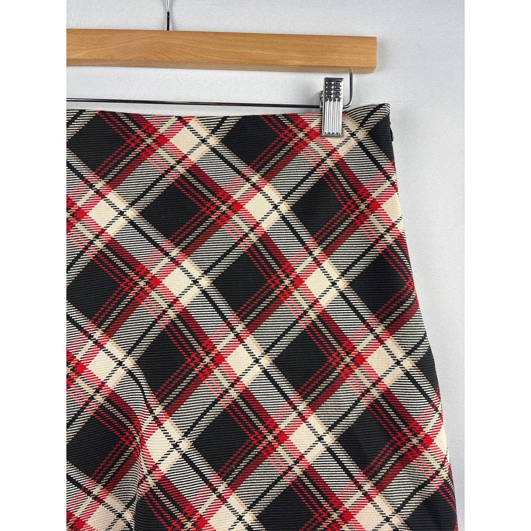 Women’s H&amp;M Size 6 Red, Cream, &amp; Black Plaid Skirt