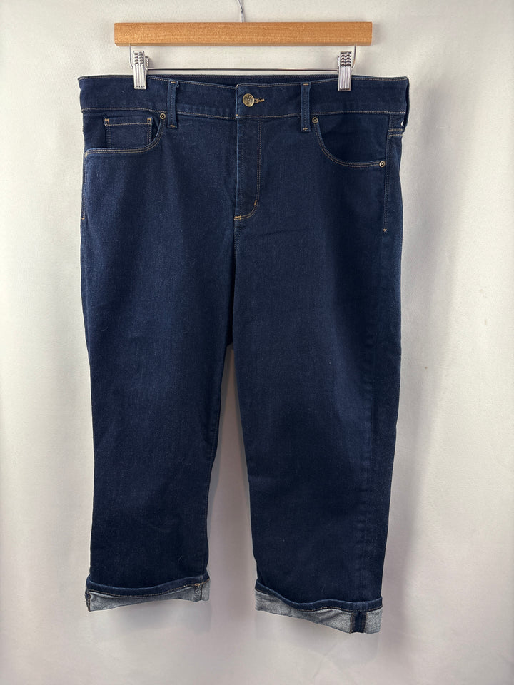 Women’s NYDJ Size 18 Dark Blue Cropped Jeans