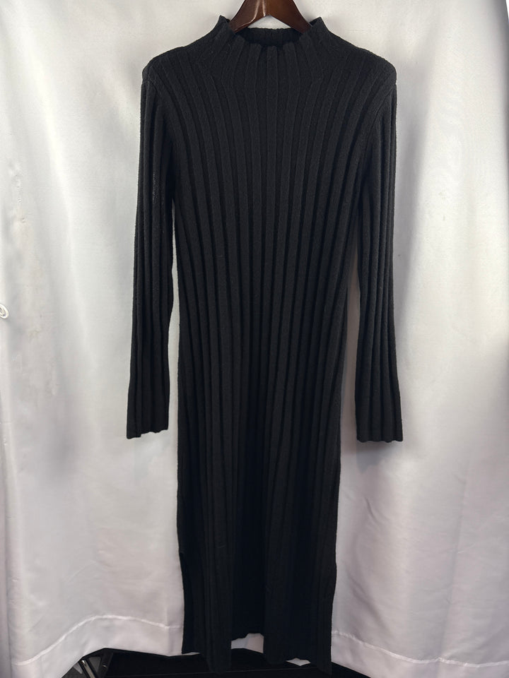 Women’s Studio Untold Size 12/14 Black Maxi Sweater Dress