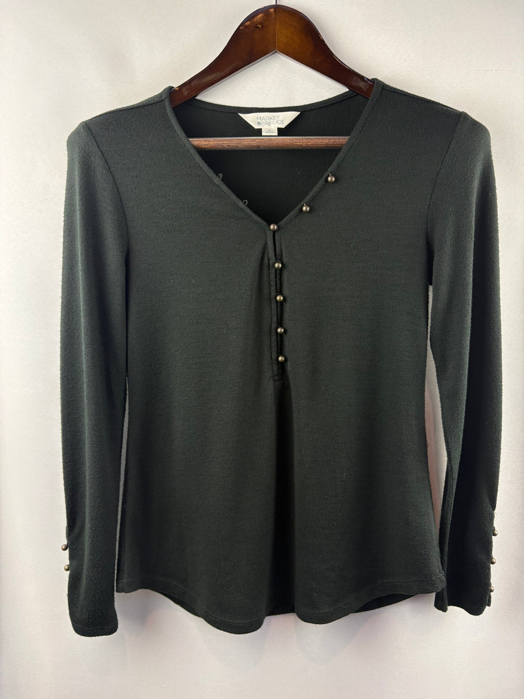 Women’s Market & Spruce Small Black V-Neck Sweater