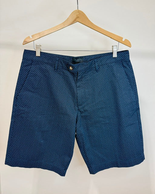 Ted Baker London Men’s Cotton Chino Navy Geometric Shorts – 34R