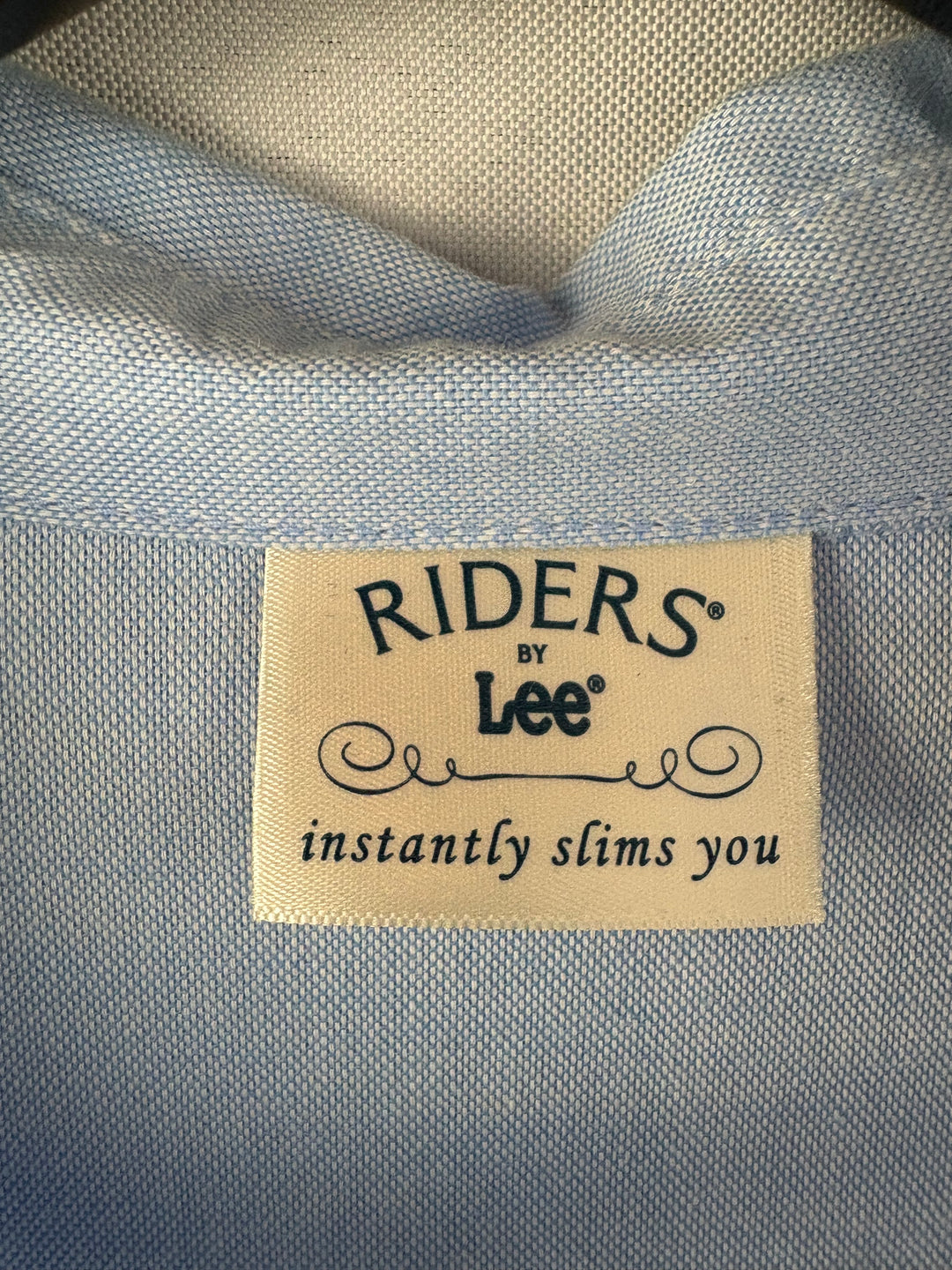 Women’s Riders by Lee Medium Light Blue Button Up Blouse
