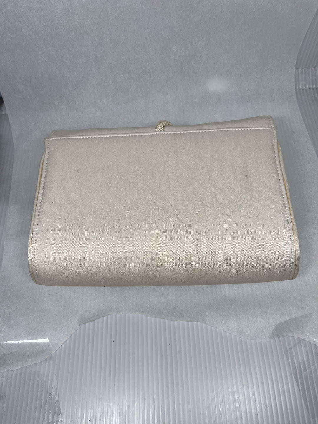 Vintage Silvery White Susan Gail Evening Bag