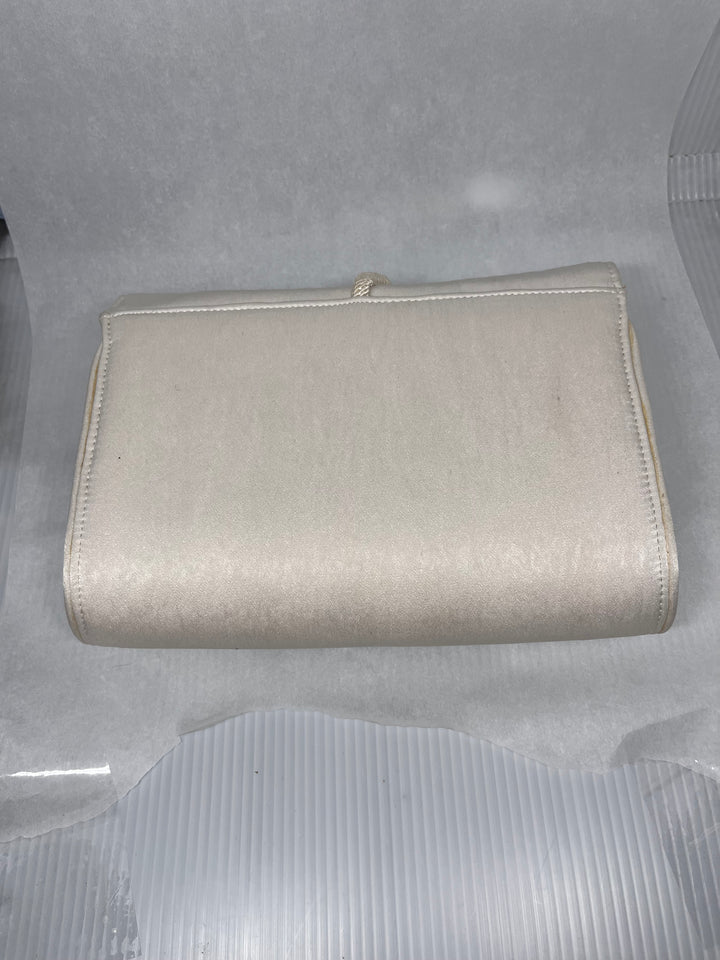 Vintage Silvery White Susan Gail Evening Bag
